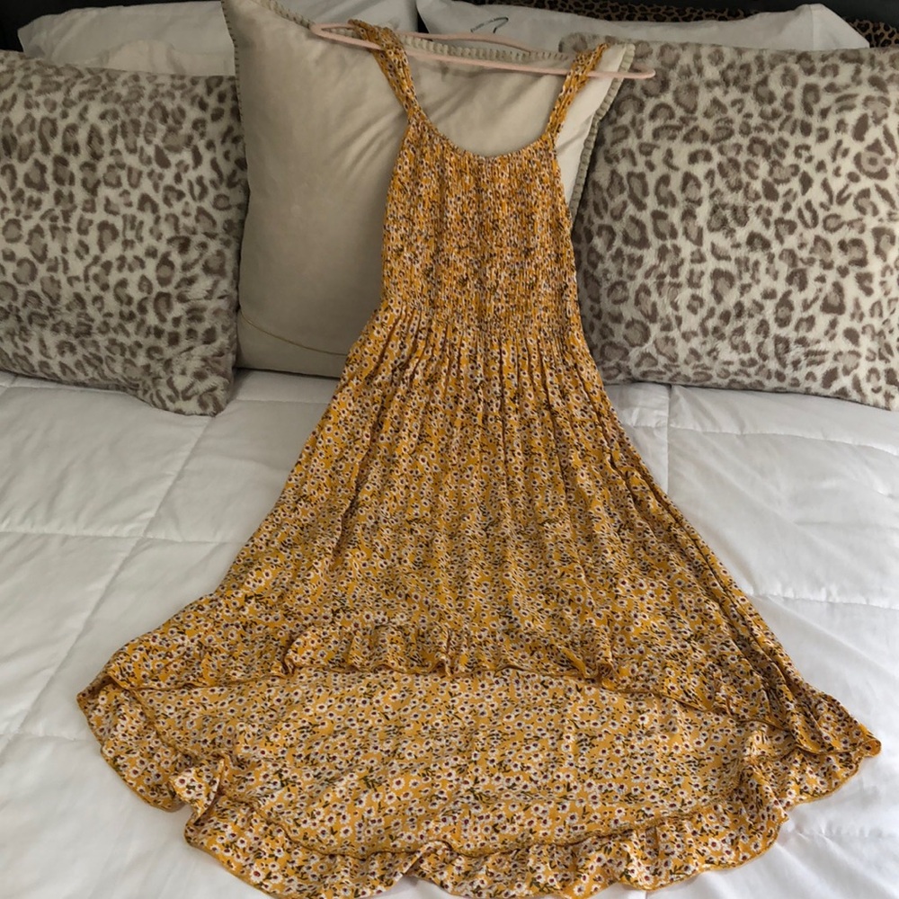 Chic Yellow Floral Midi Dress